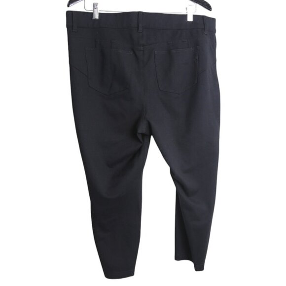 Torrid Womens Ponte Knit Skinny Pants Leggings Pants Short Size 18S Black - Picture 3 of 6